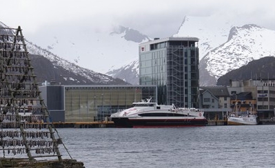 Lofoten Kulturhus og Thon hotell